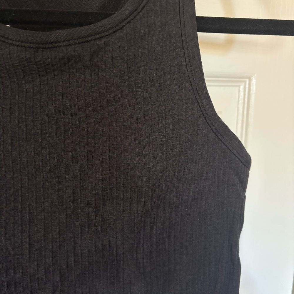 Lululemon Ribbed Tank Top - Picture 2 of 3